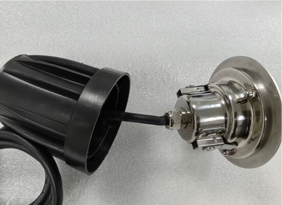 Luzes de piscina LED RGB DC12V Voltado de entrada 100lmw Eficiencia lumínica Brillante Soluciones de iluminación submarina impermeable