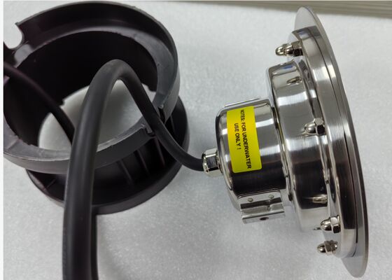 Iluminación LED para piscinas de 24 V CC con una vida útil superior a 50.000 horas, luces energéticas e impermeables adecuadas para instalaciones de piscinas a gran escala